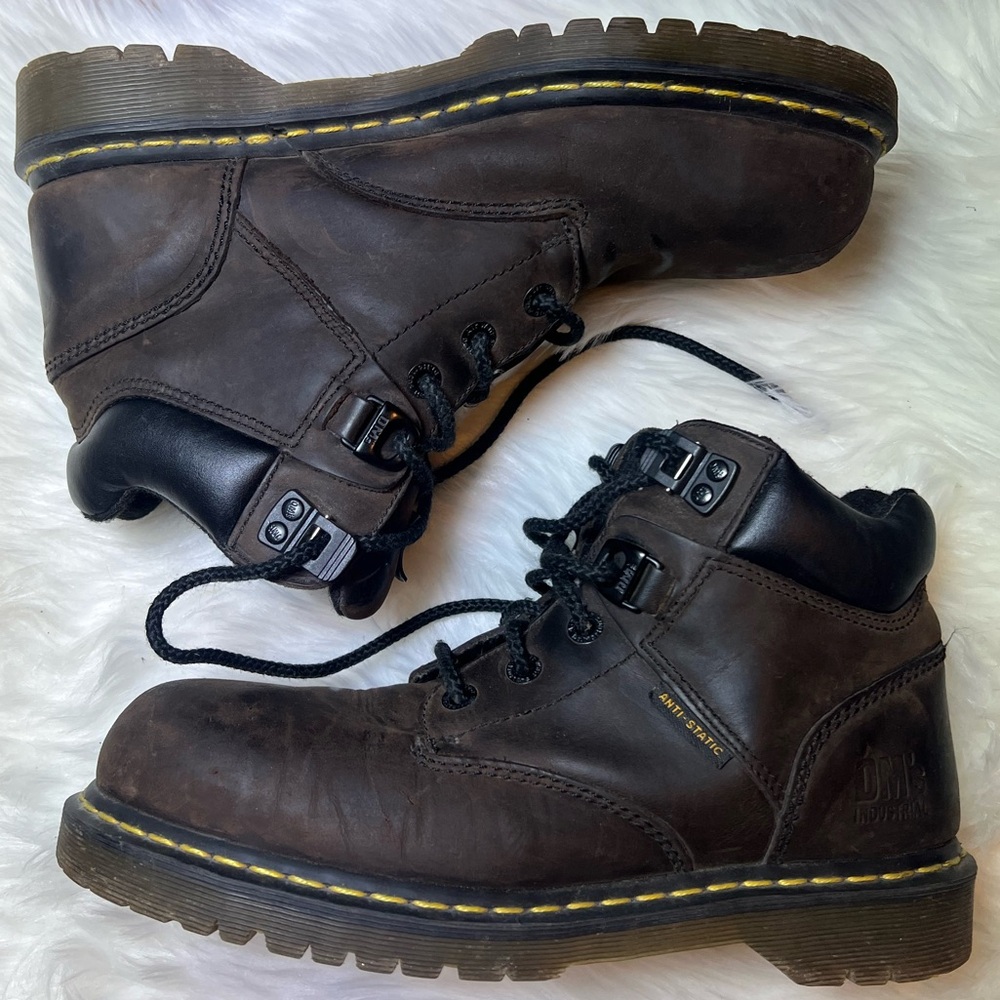 DOC MARTEN STEEL TOE BOOT